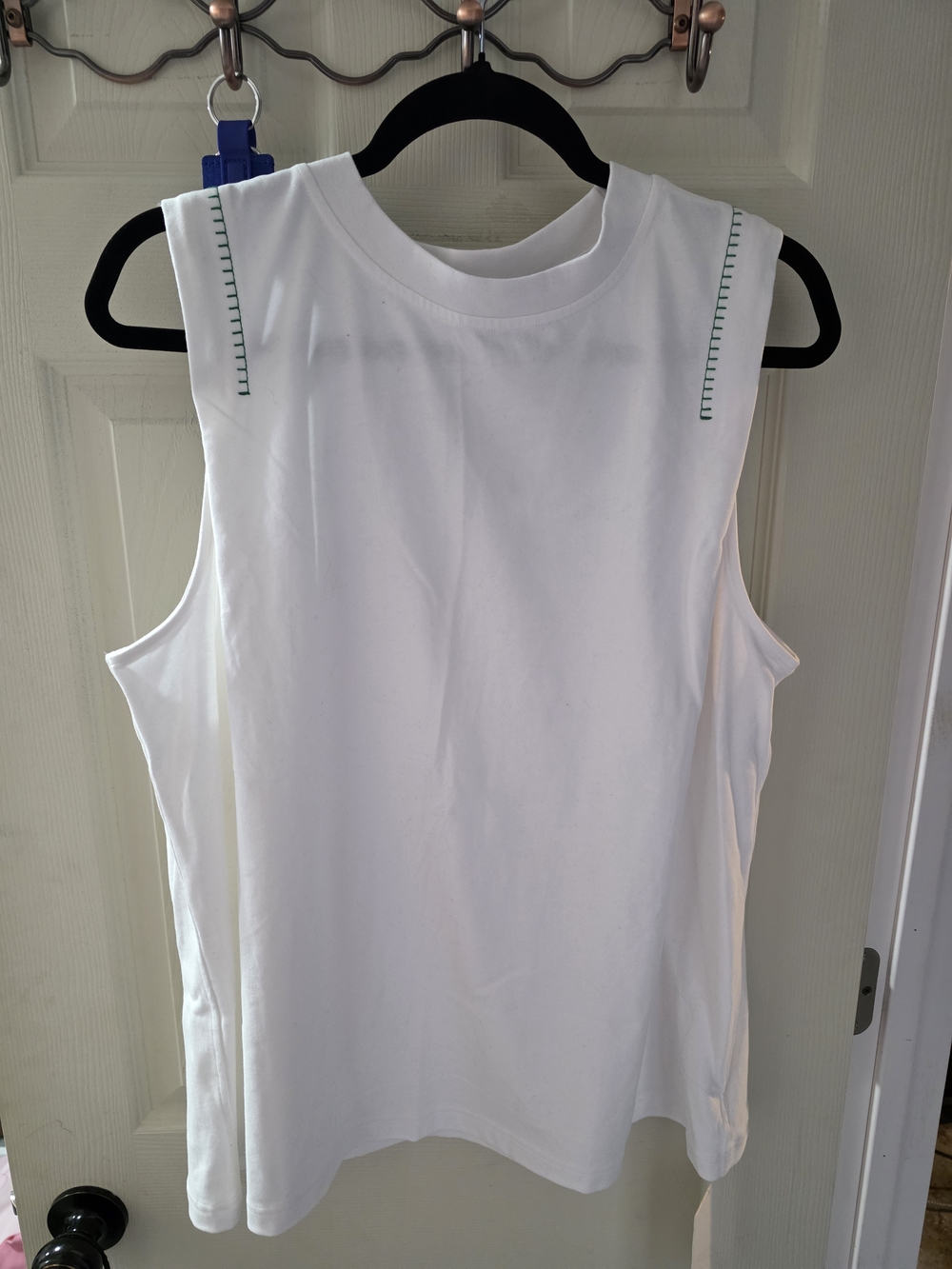 lululemon athletica White Tank Top with Green Accent Stitching SZ Large NWT